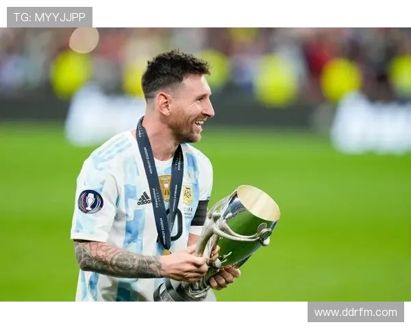 梅西感悟岁月变化思维超越双腿速度展现坚持与自我突破